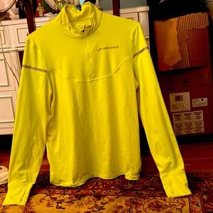 Brooks running long sleeve tech shirt, mens M, racing yellow, used once